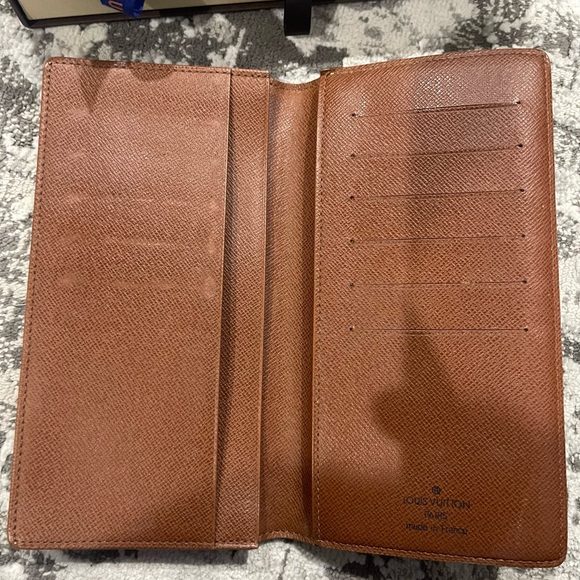 Louis Vuitton long wallet - Picture 7 of 10